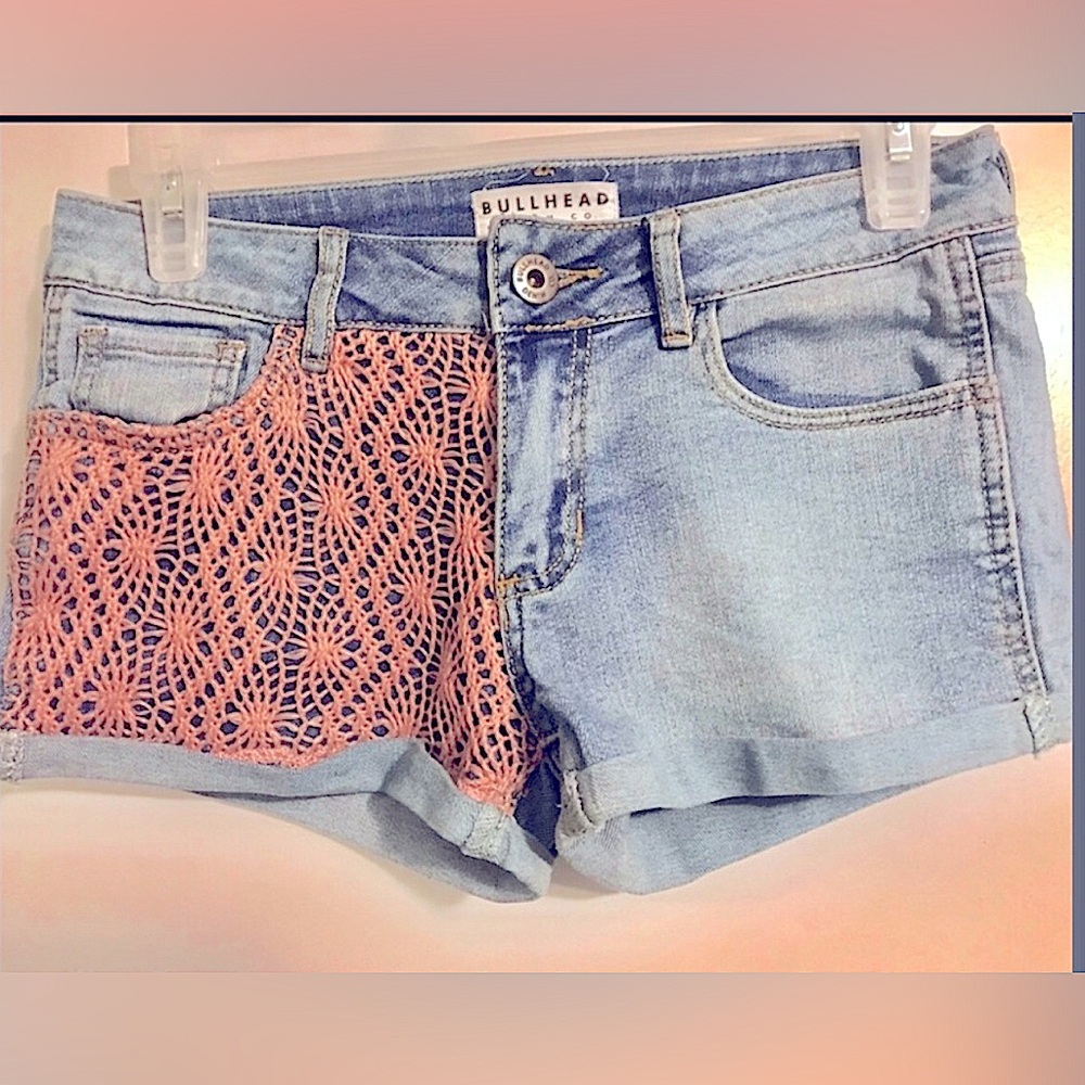 Super Cute Bullhead Denim Shorts